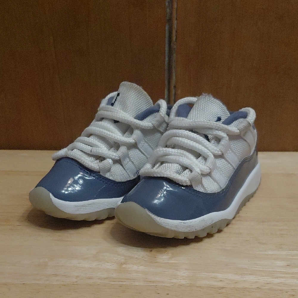 Childs Size 9 Jordan 11s